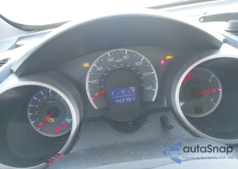 2010 Honda Fit Sport z USA, uszkodzony, nr VIN JHMGE8H49AC014676